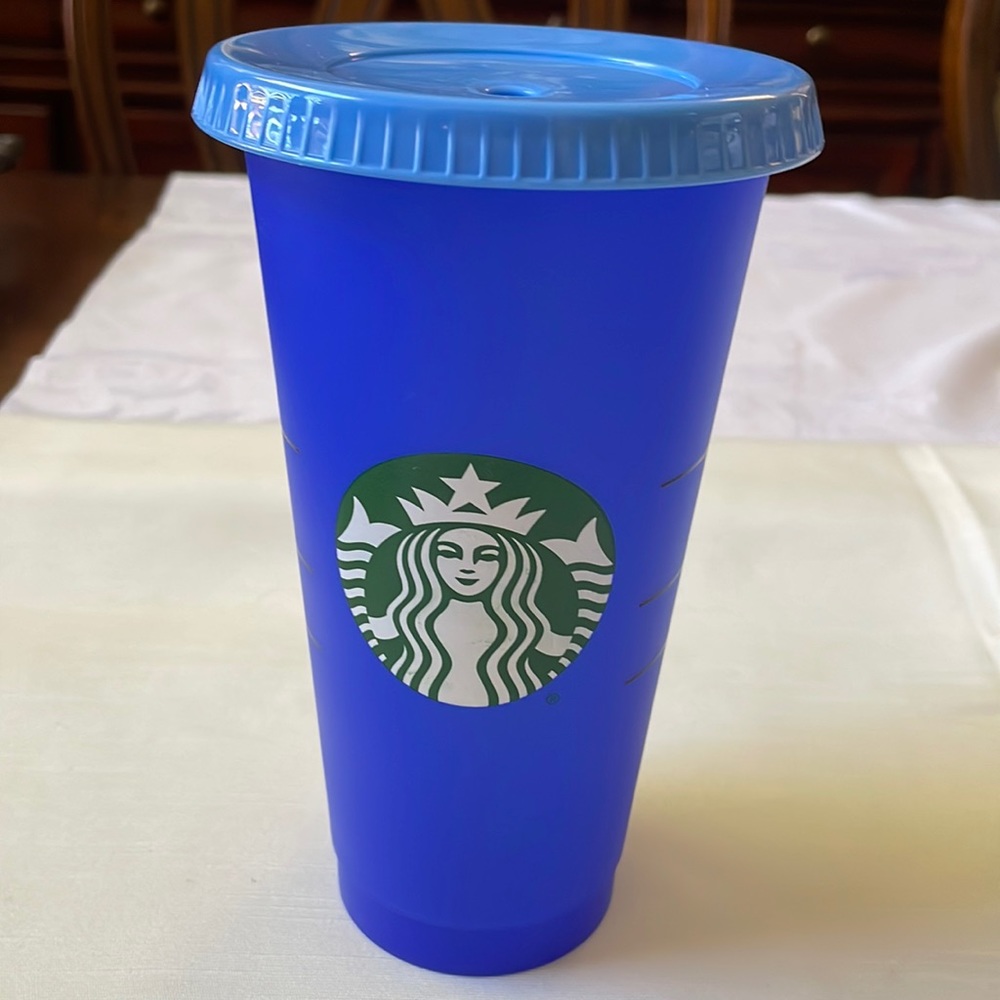 Starbucks cobalt blue reusable cold cup & lid 24 fl oz